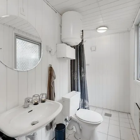 Hubert - 450m To The Fjord By Interhome * Vemb
